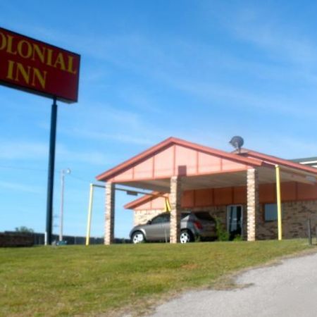 Colonial Inn Shawnee Exterior photo